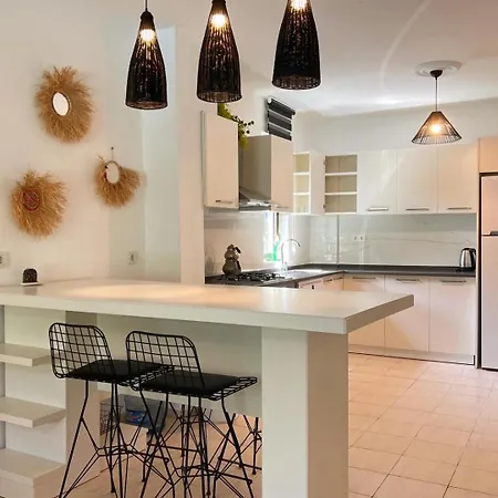 Mossa, 3 Bedroom, Private Pool, Calis וילה